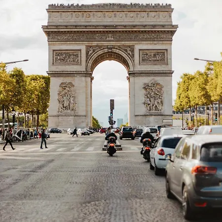 Luxurious Flat - 4bd8p - Arc De Triomphe Париж